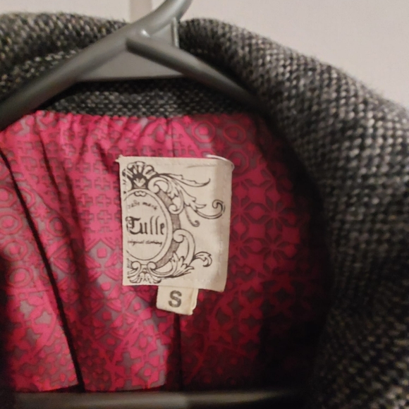 Tulle - women's double breasted coat - Picture 3 of 3